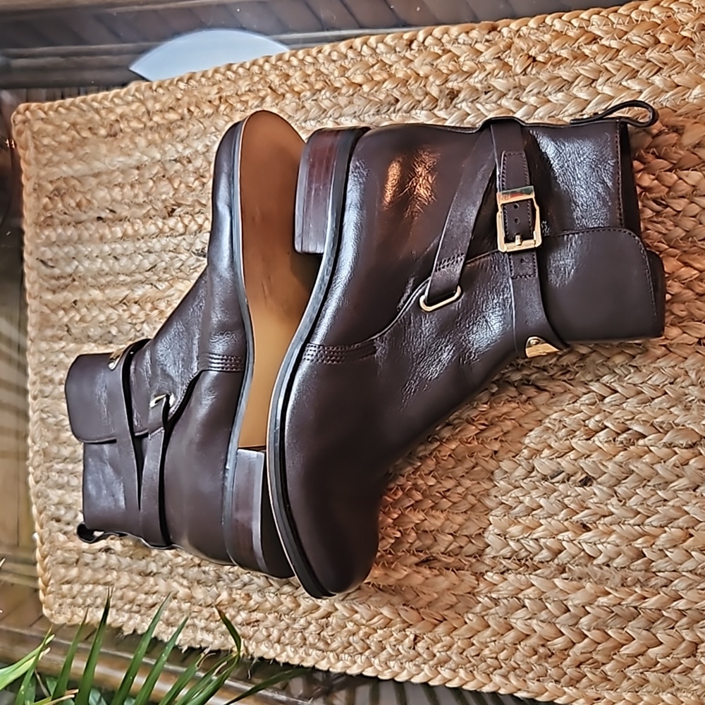 EUC MICHAEL Michael Kors chocolate brown Arley booties size 7.5 - Picture 4 of 9